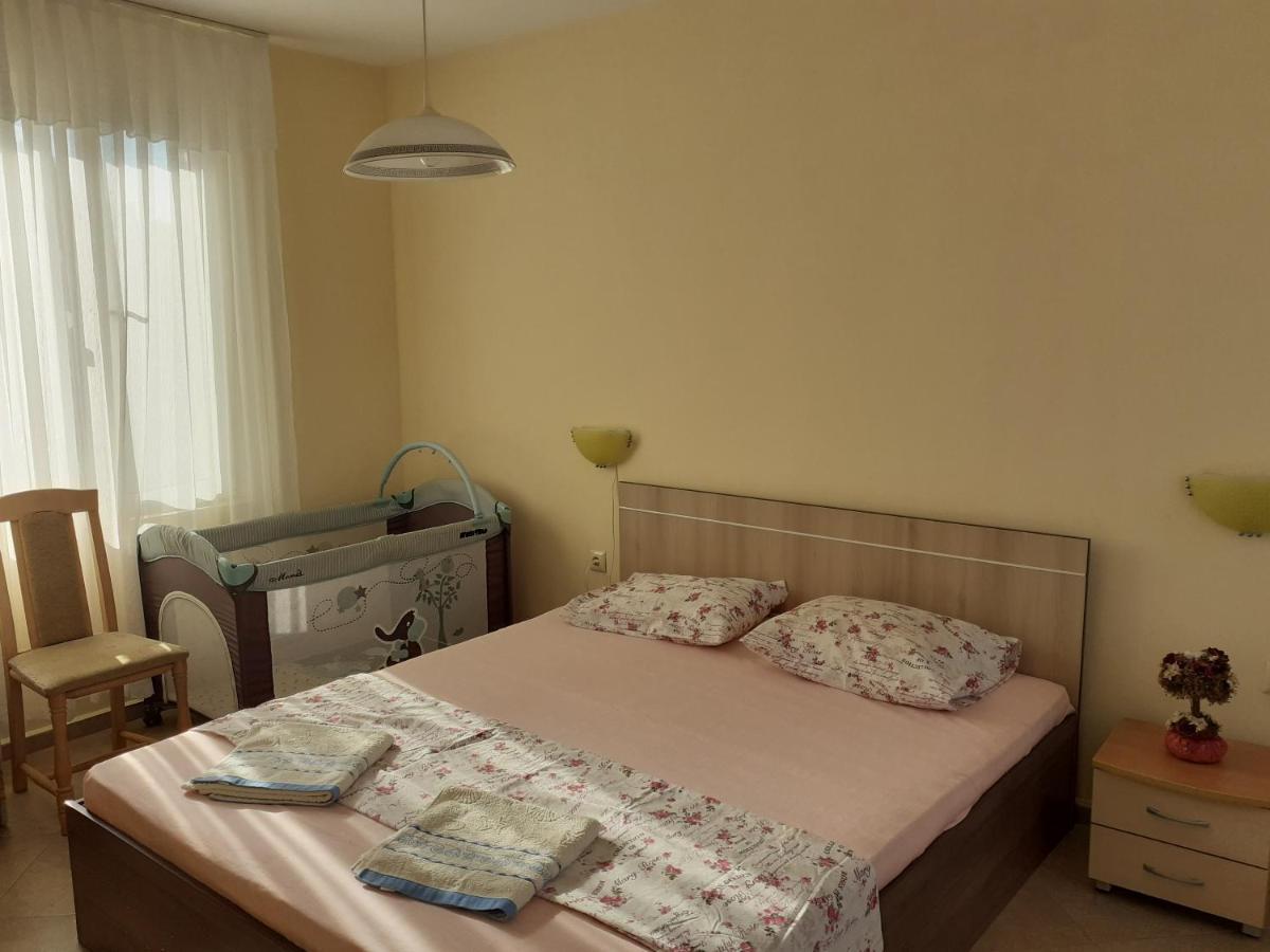 Apartments Sea Sounds Pomorie Exteriér fotografie